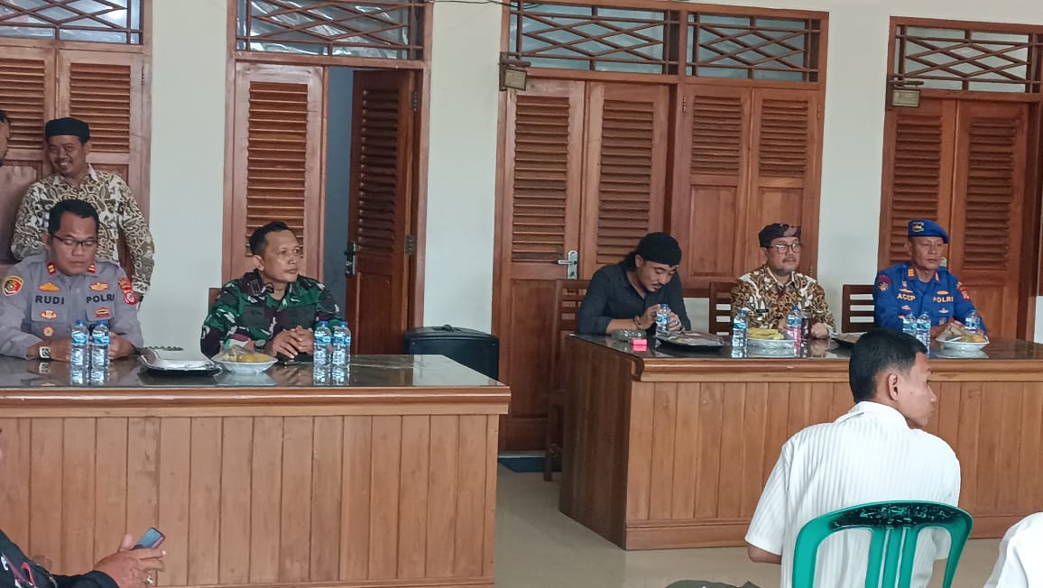 Santunan Anak Yatim dan Peresmian Wisata Mangrove “Dewi Surga” di Desa Karangreja